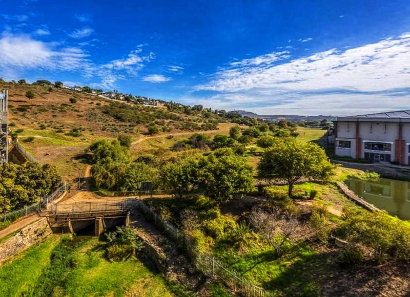 2 Bedroom Property for Sale in Tyger Valley Western Cape